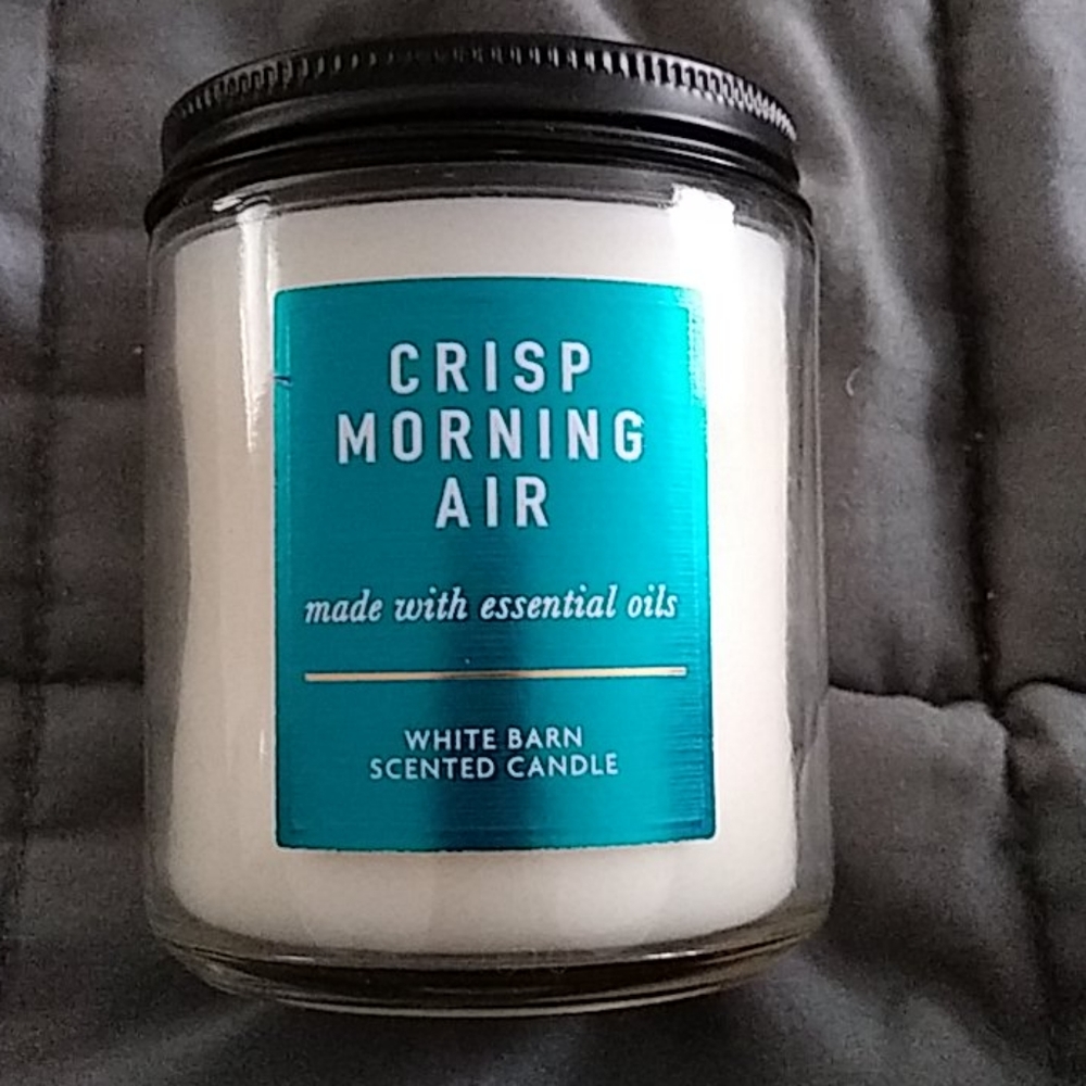 White Barn Candle